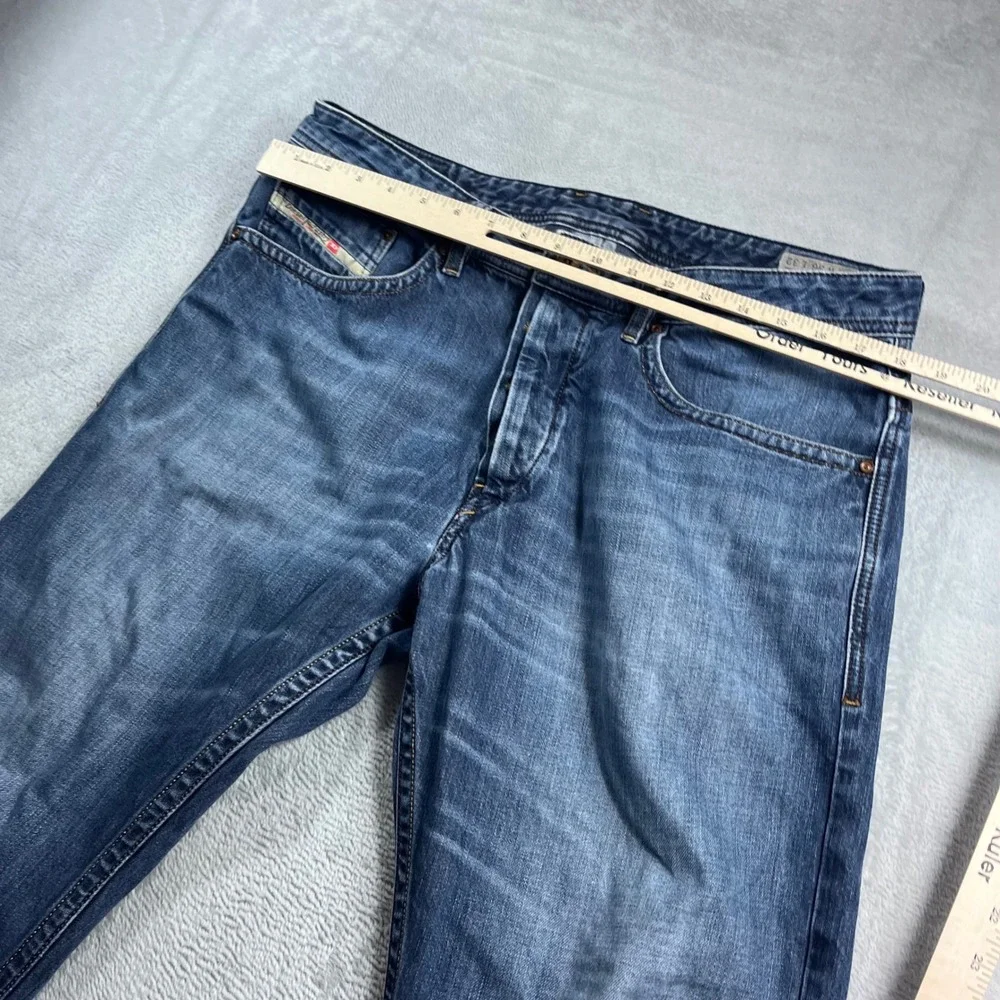 Diesel Braddom Regular Slim Carrot Jeans Mens 36x32 Blue‎ Wash 0R4SB Denim